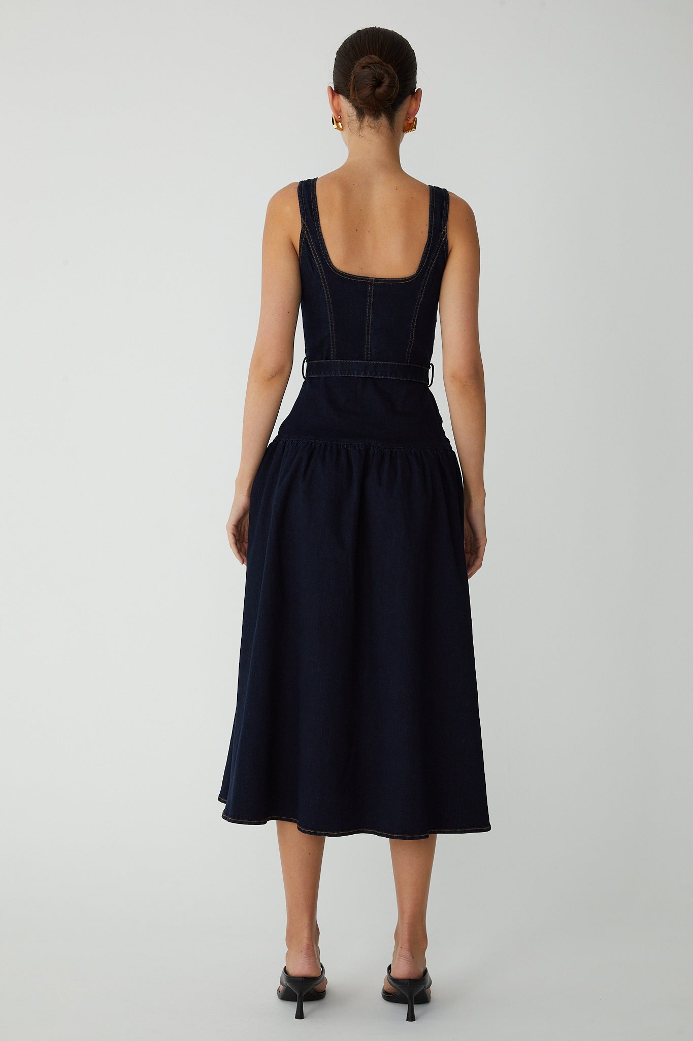 JS71-alesia-denim-dress-in-dark-wash-1