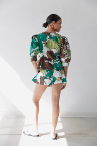 K09111-hope-for-flowers-flared-shorts-in-tropical-print-1