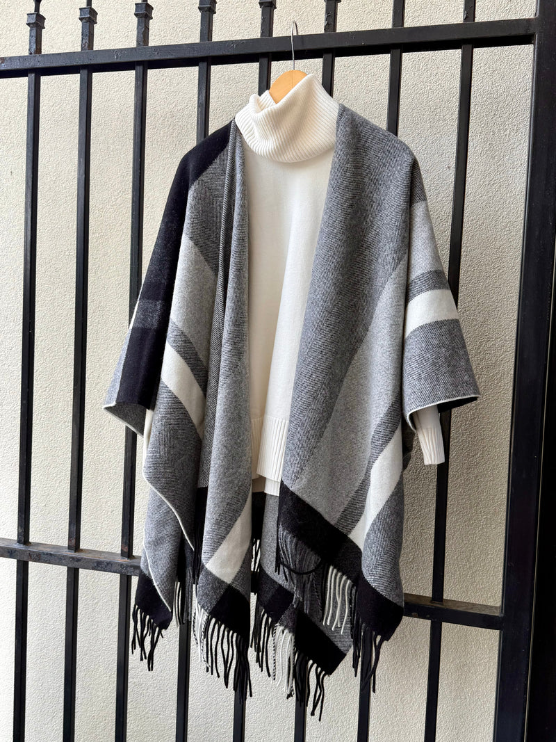 KN-834-linda-richards-fringe-wool-cape-in-black-1