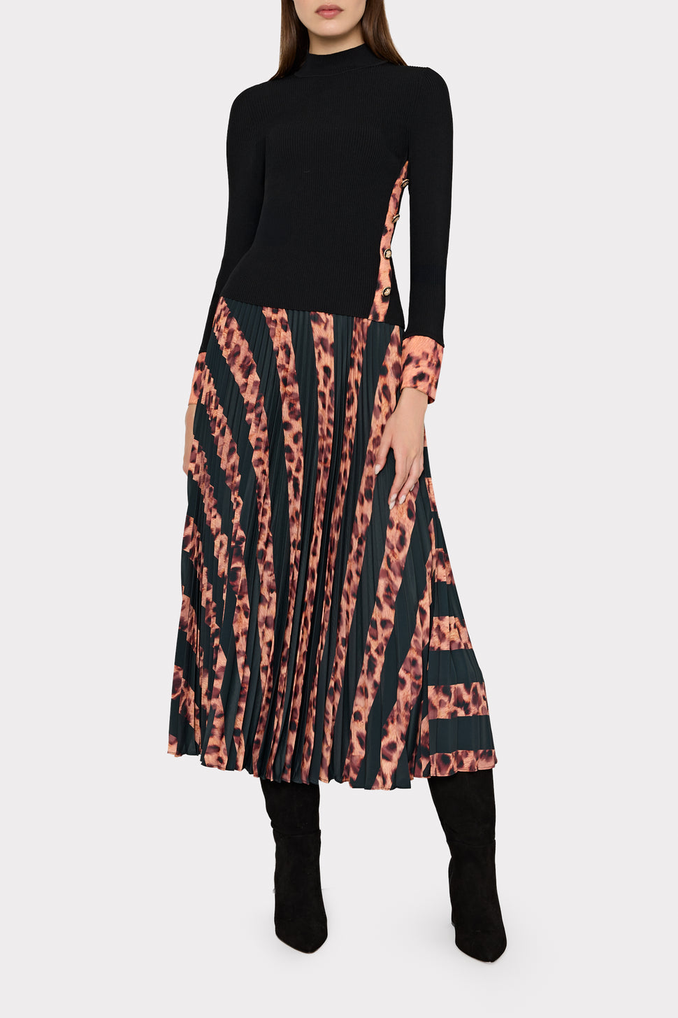 KQT629-milly-printed-satin-cuff-knit-mock-neck-top-black-cheetah-40QS37-otha-leopard-print-skirt-1