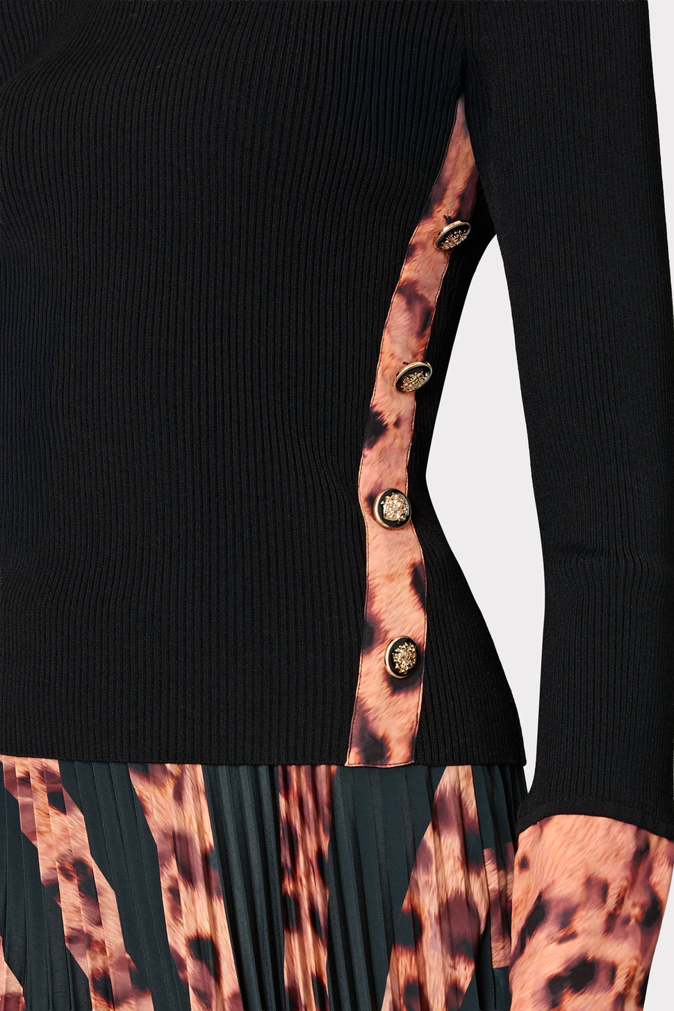 KQT629-milly-printed-satin-cuff-knit-mock-neck-top-black-cheetah-40QS37-otha-leopard-print-skirt-1