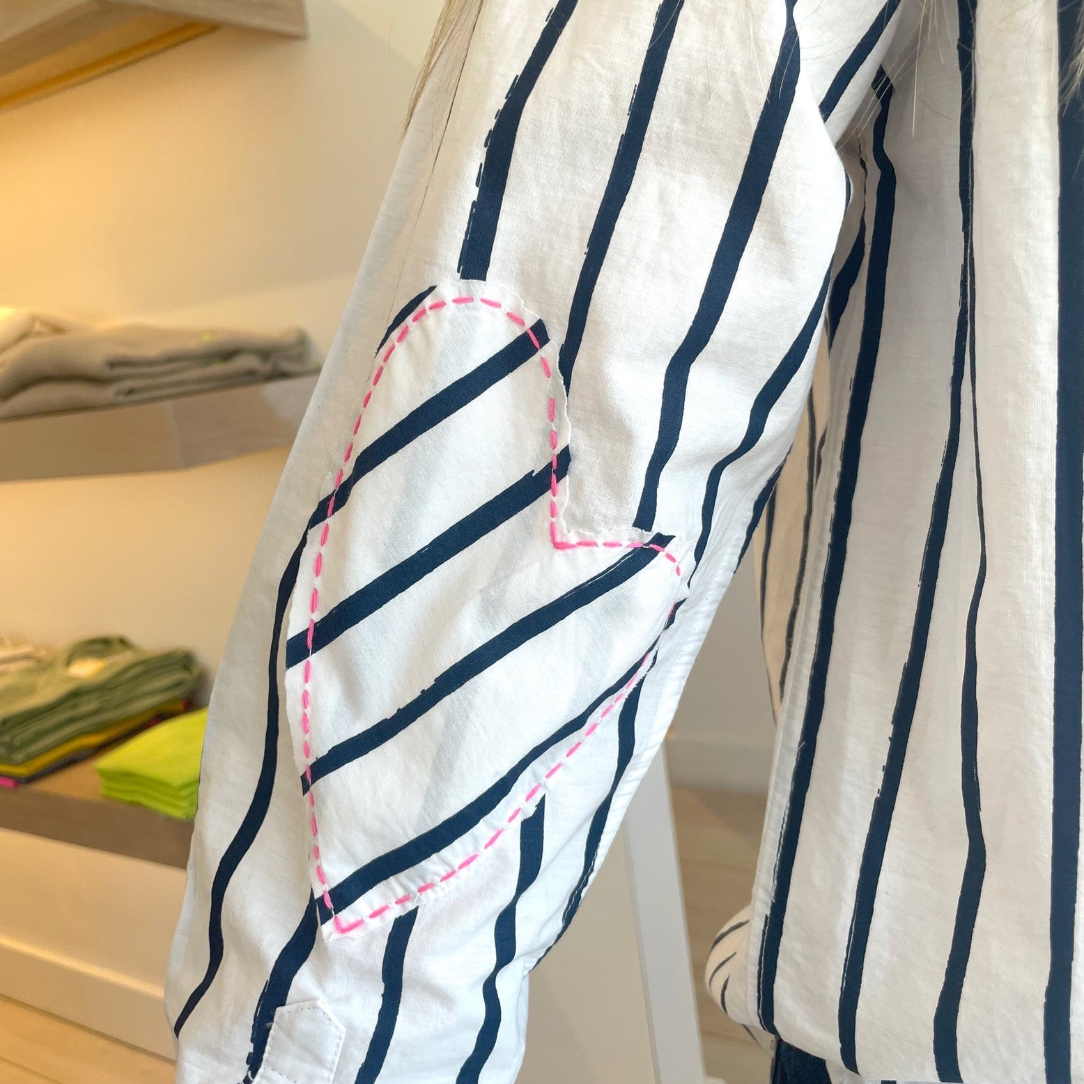 KR00-2170-kerri-rosenthal-mia-stripe-shirt-in-white-indigo-1