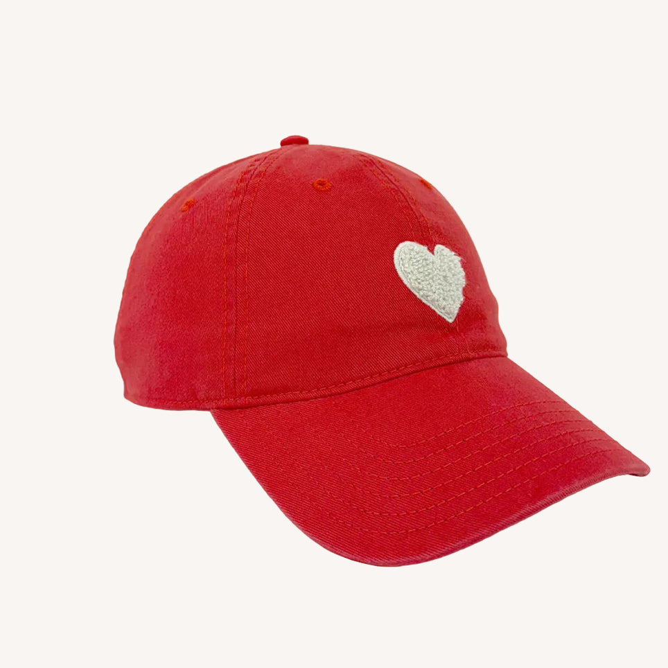 KR253-0582-kerri-rosenthal-imperfect-chenille-heart-hat-in-cherri-red-white-1