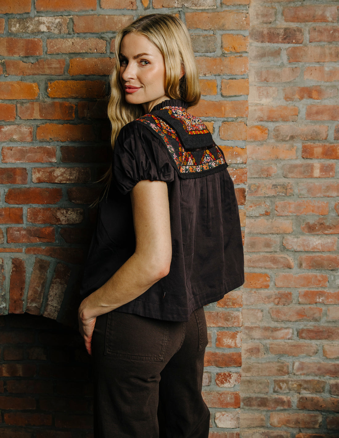 L2508-3297-love-the-label-molly-top-embroidered-yoke-puff-sleeve-black-1