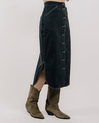 L2508-869-love-the-label-apolline-denim-like-midi-skirt-pagent-blue-1