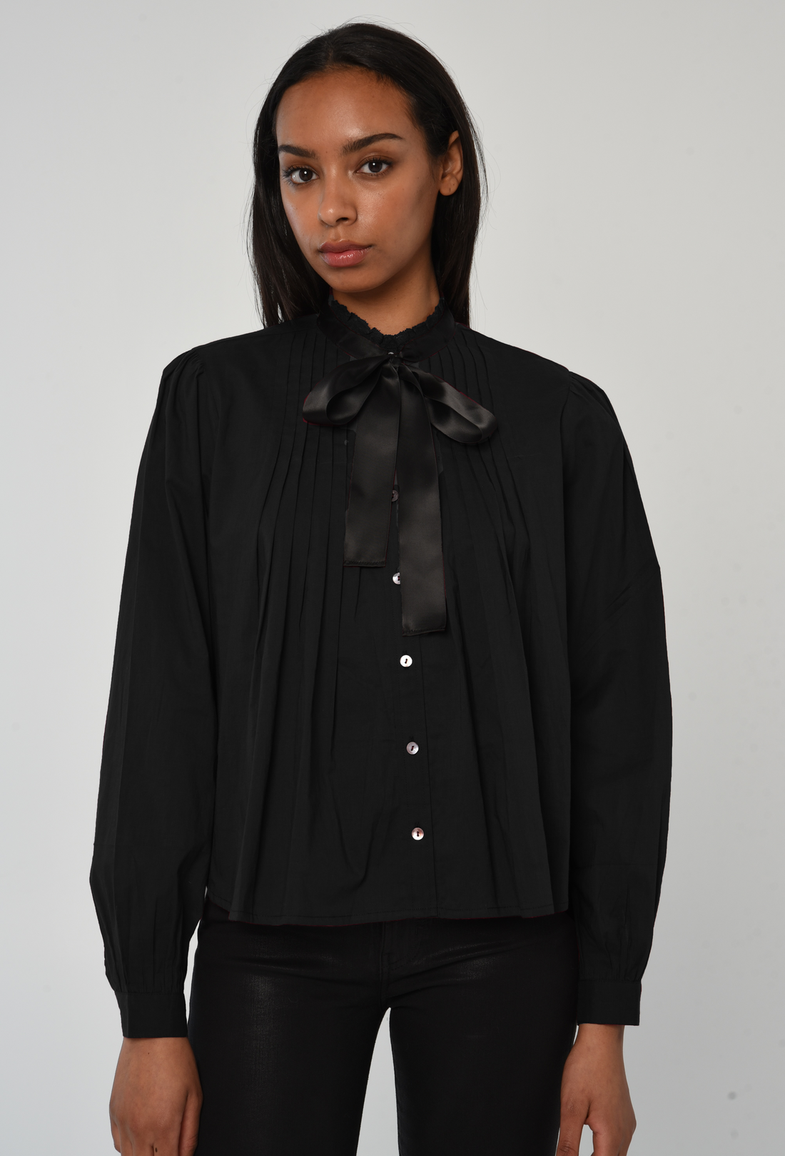 L2510-3309-love-the-label-nyla-top-in-black-1