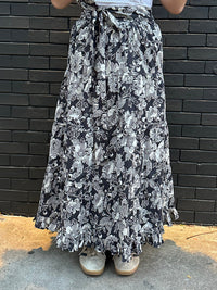 L2511-8514-love-the-label-wanda-skirt-in-moonlit-floral-print-2