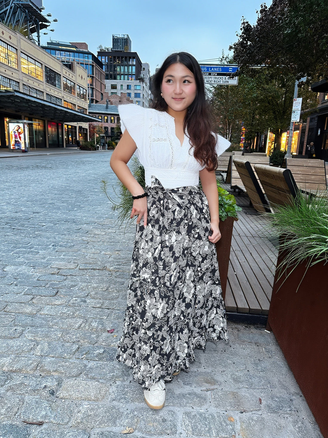 L2511-8514-love-the-label-wanda-skirt-in-moonlit-floral-print-2