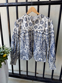 L2512-3333-love-the-label-shanie-top-in-antonina-print-6