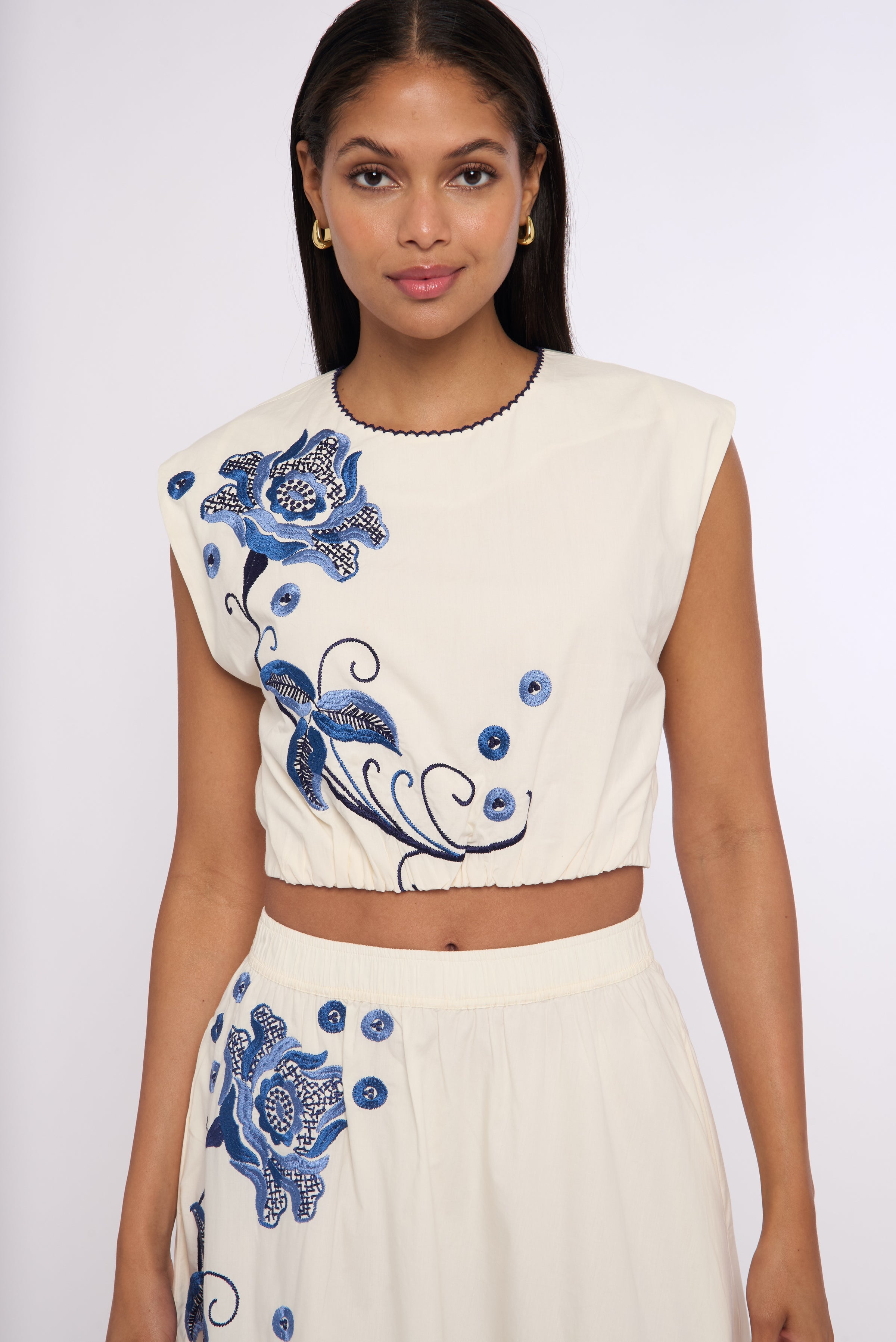 L2605-3400-love-the-label-cambrie-tank-in-kimber-embroidery-1