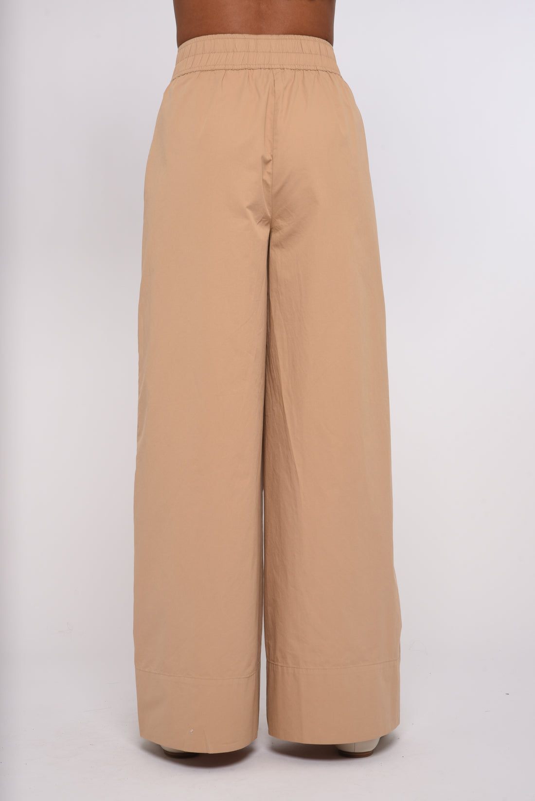 L2606-121-love-the-label-ramona-pant-in-sand-dust-1