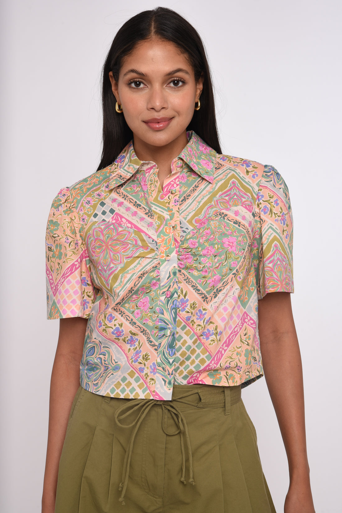 L2606-3220-love-the-label-jamie-top-in-rosabelle-patchwork-print-1