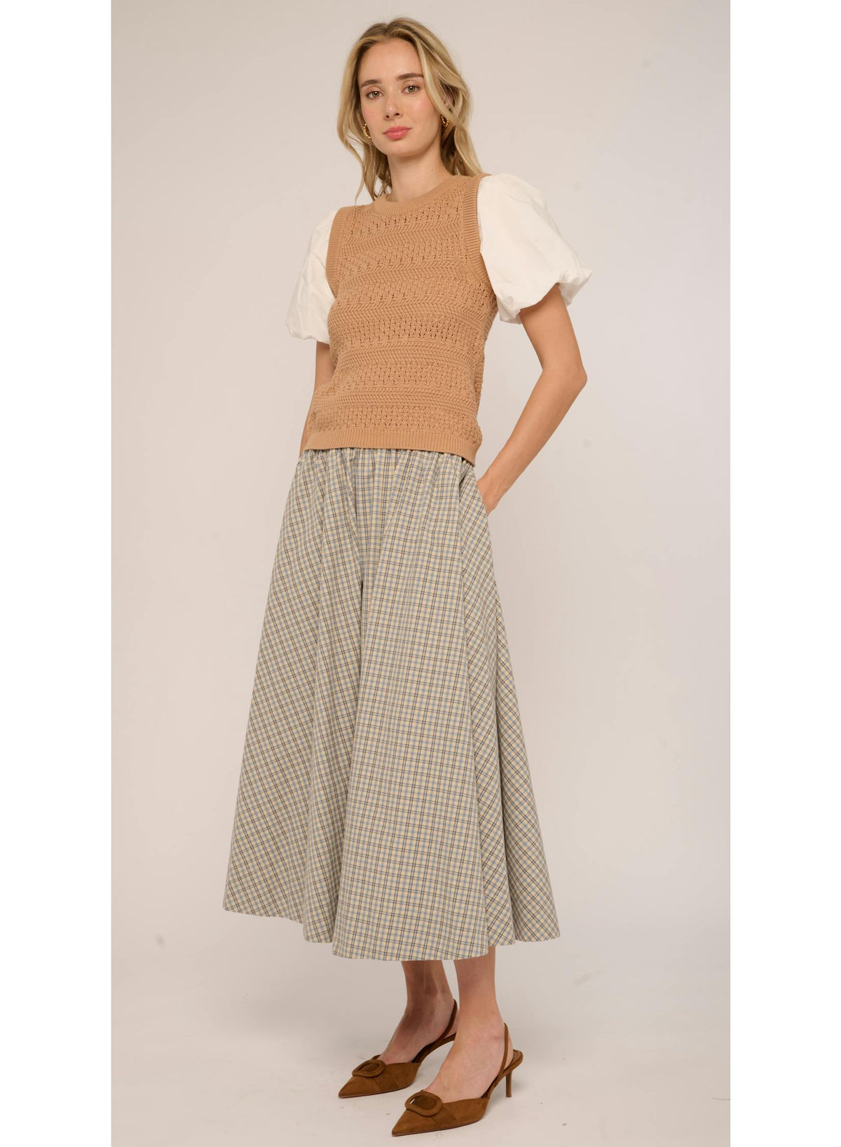 L2607-597-love-the-label-danni-tee-in-camel-1