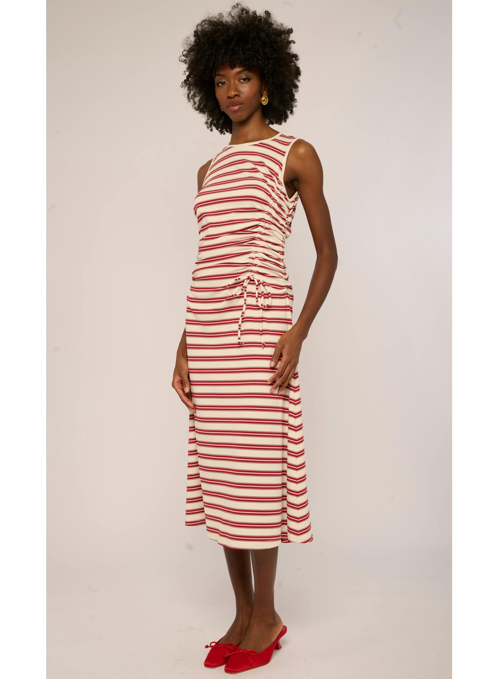 L2607-6507-love-the-label-astrid-sleeveless-dress-in-red-multi-knit-stripe-1