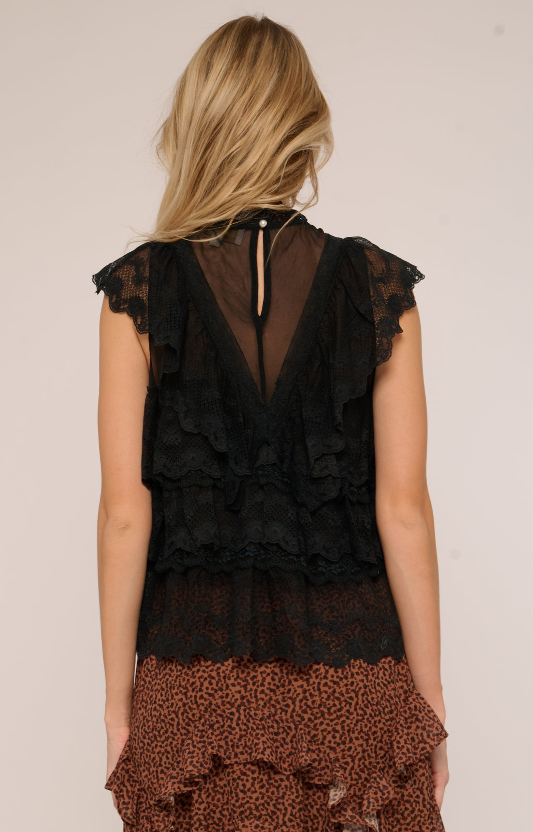 L2608-3287-Love-the-Label-eden-top-black-1