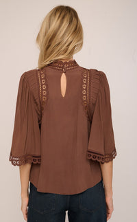 L2608-3487-Love-the-Label-fiona-short-sleeve-top-partridge-1