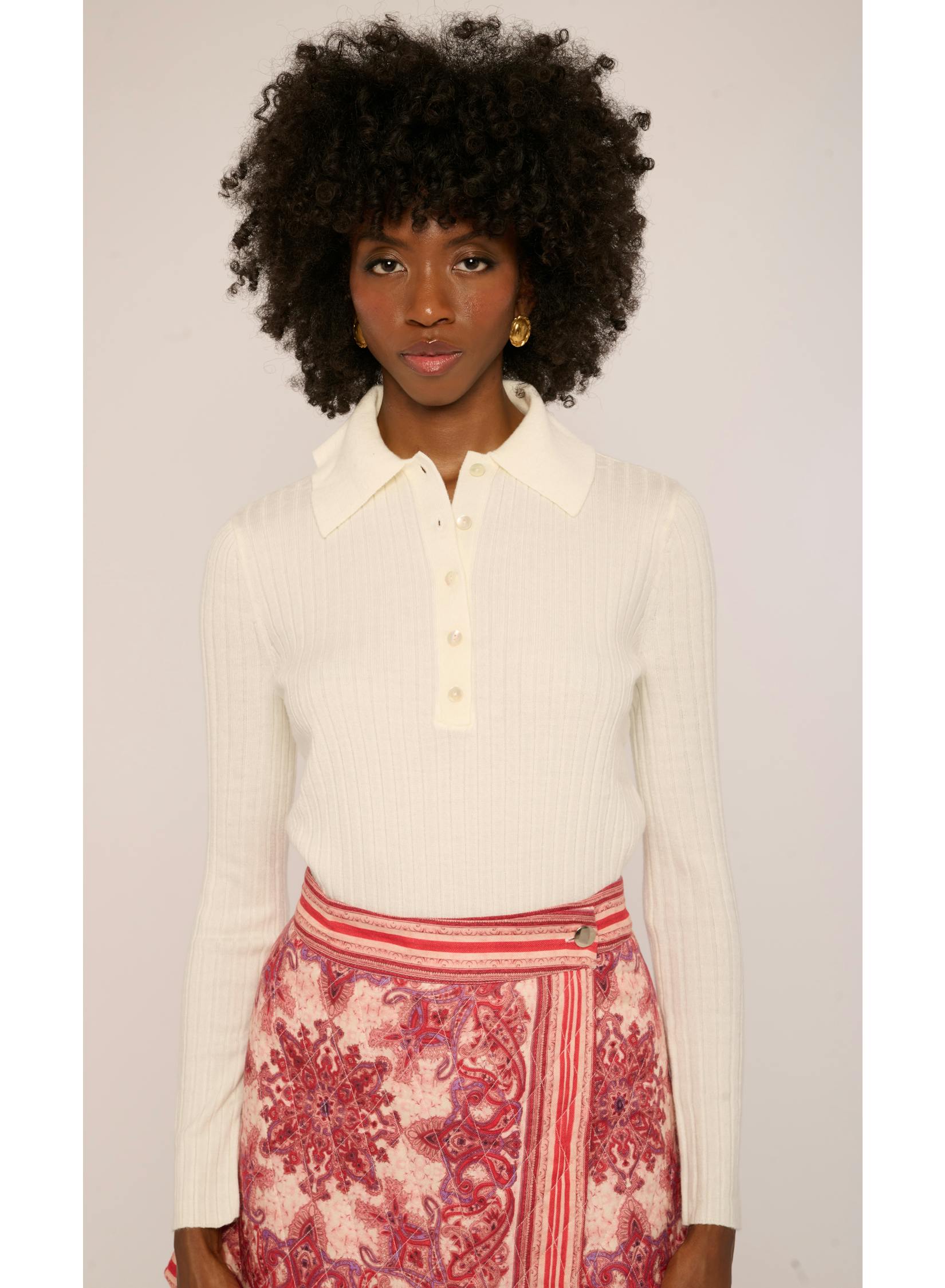 L2608-593-love-the-label-riley-long-sleeve-knit-tee-in-ivory-1