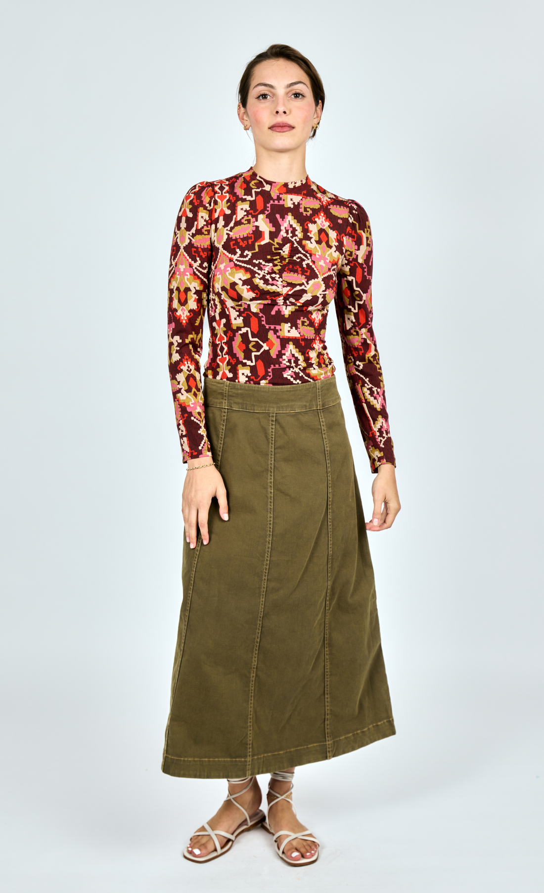 L2608-8142-Love-the-Label-bina-midi-skirt-ivy-green-denim-1