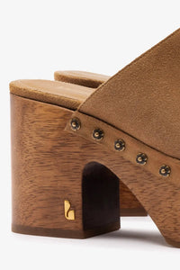 L510-MISO-PEAN-2154-larroude-miso-wooden-platform-clog-peanut-suede-1