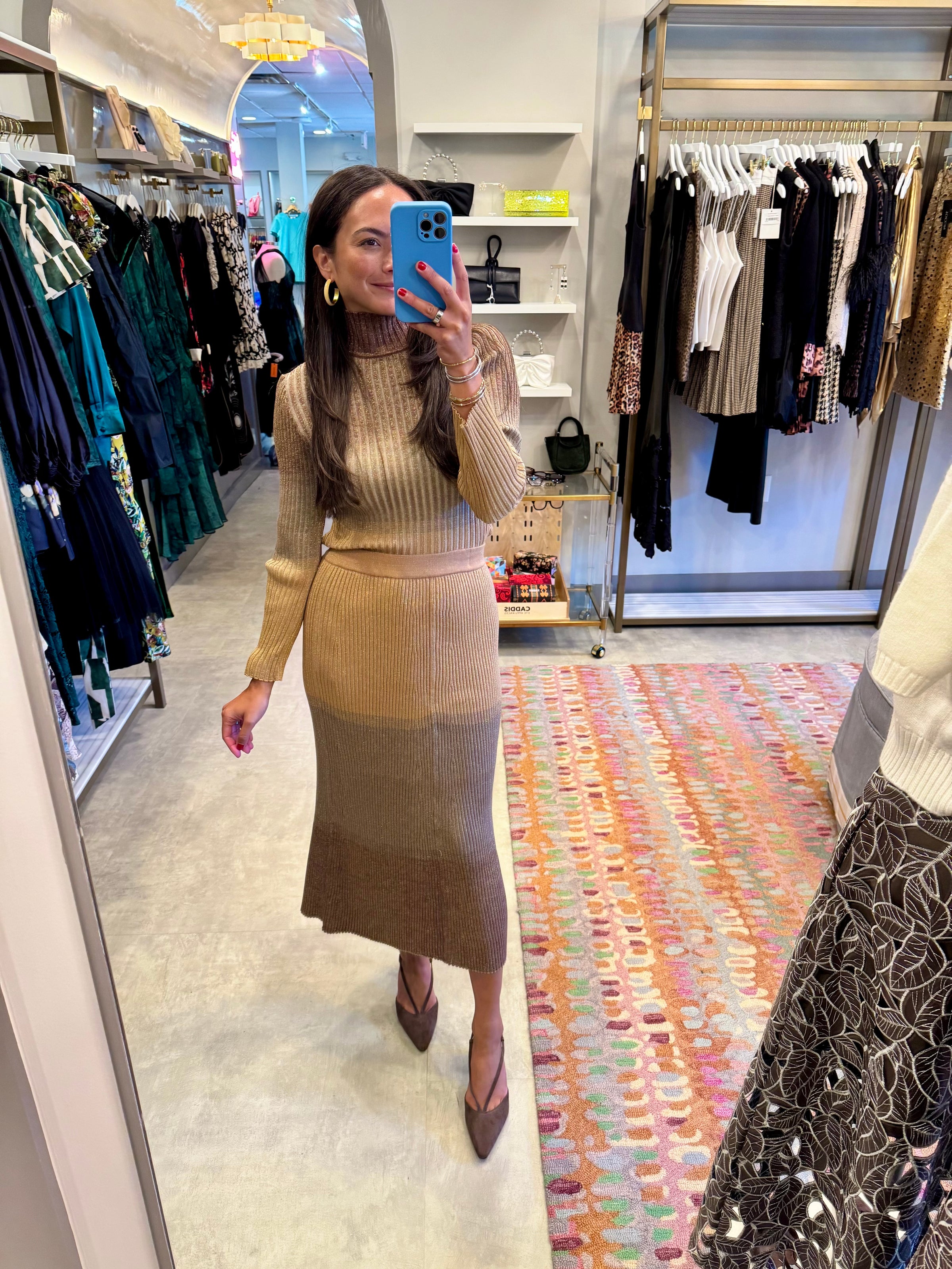 LE5432-maria-pavan-rib-kit-top-in-gold-2