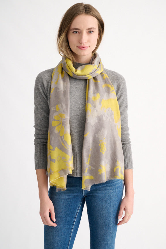 LFAS6-307-kinross-cashmere-tapestry-print-scarf-in-citrine-multi-1