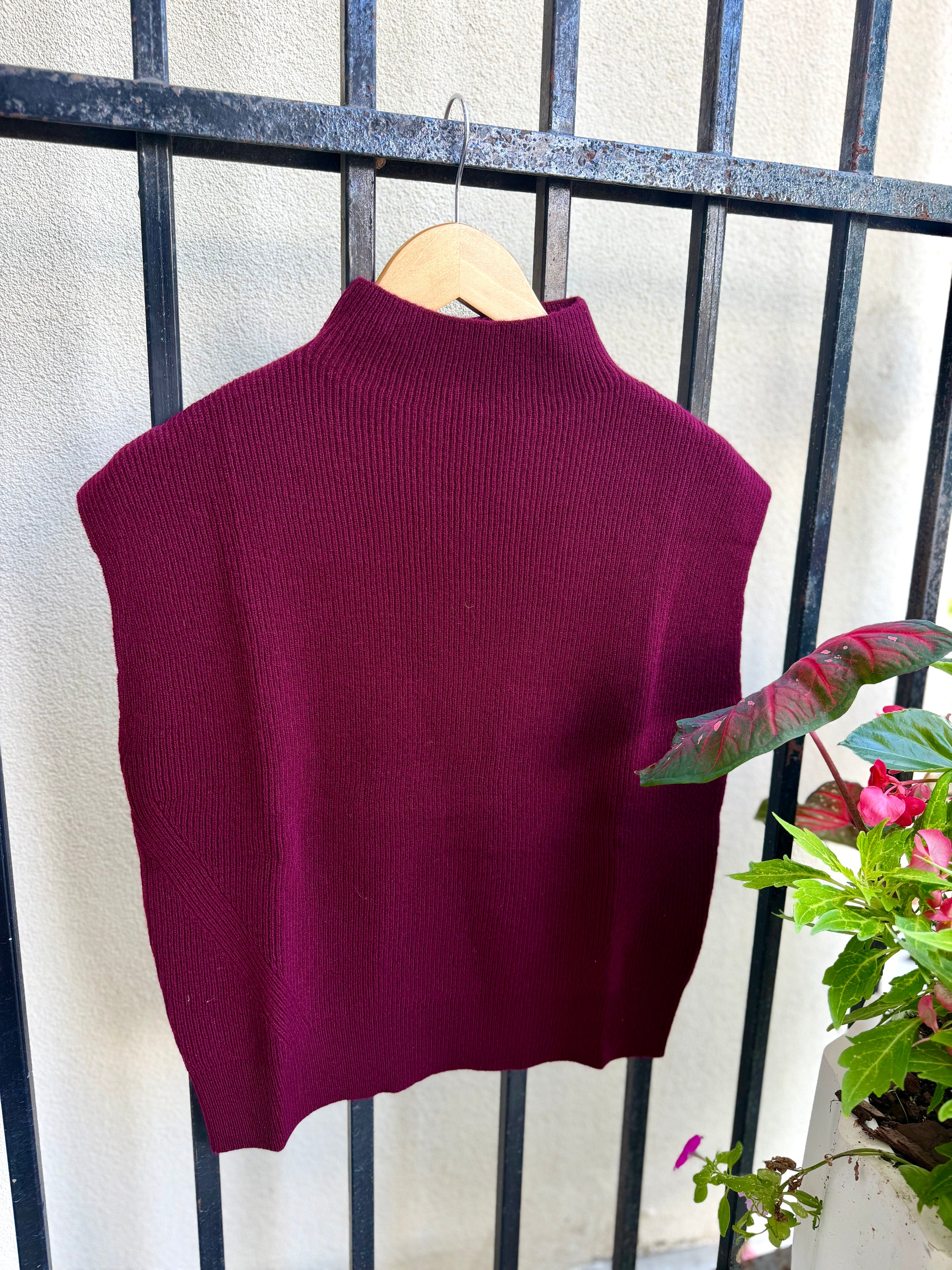 LFSC6-186-kinross-cashmere-rib-funnel-knit-top-in-cordovan-1