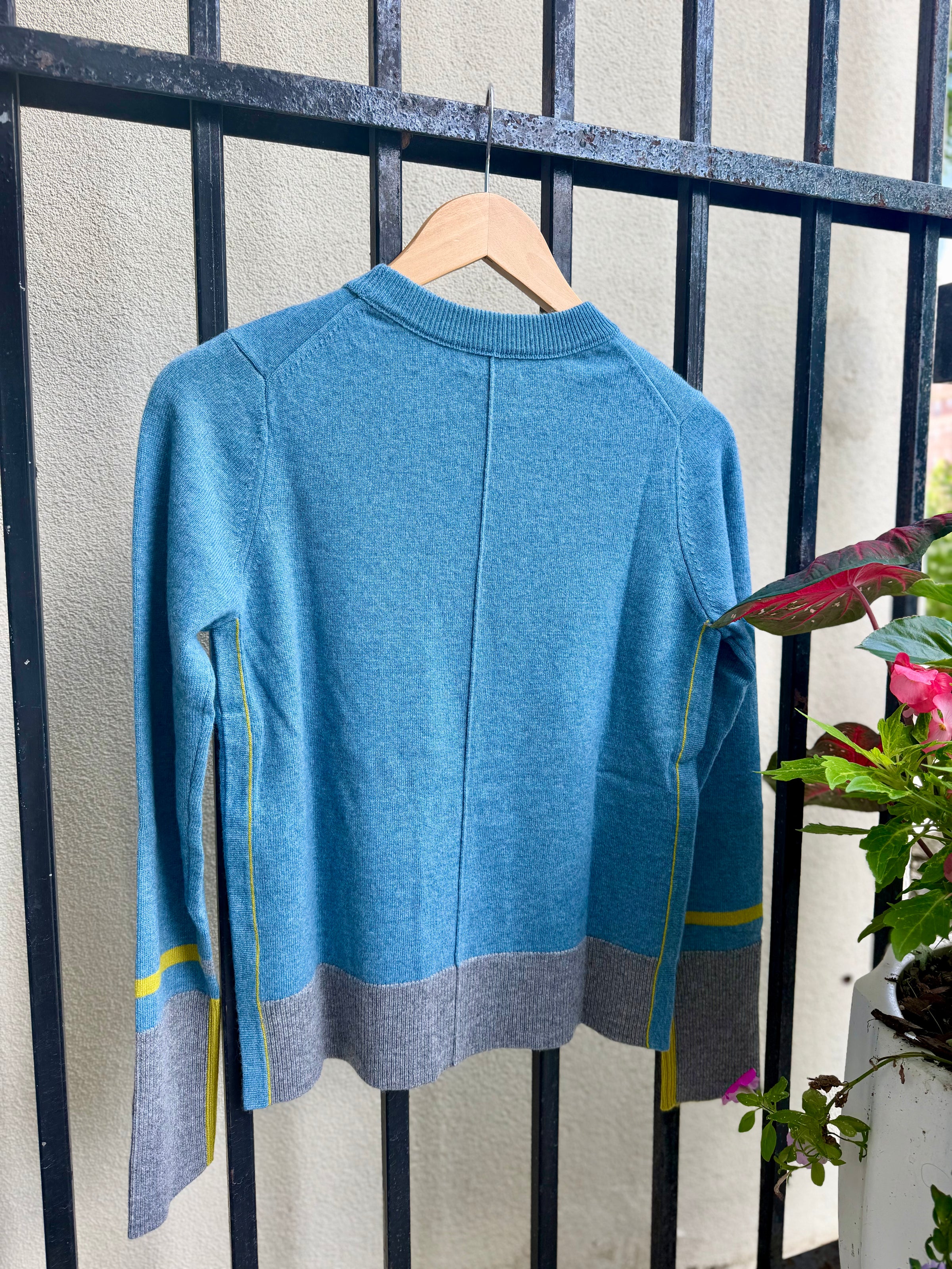 LFSC6-197-kinross-cashmere-colorplay-crew-neck-sweater-in-loch-multi-1