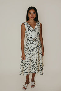 LRD25-laroque-market-dress-in-scribble-1