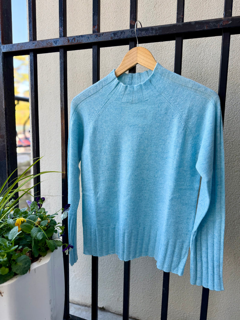 LRSC5-112-kinross-cashmere-rib-trim-funnel-sweater-in-island