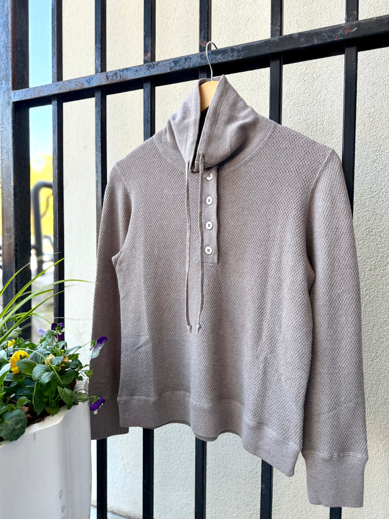 LRSD5-198-kinross-cashmere-textured-mock-knit-pullover-in-coco-1