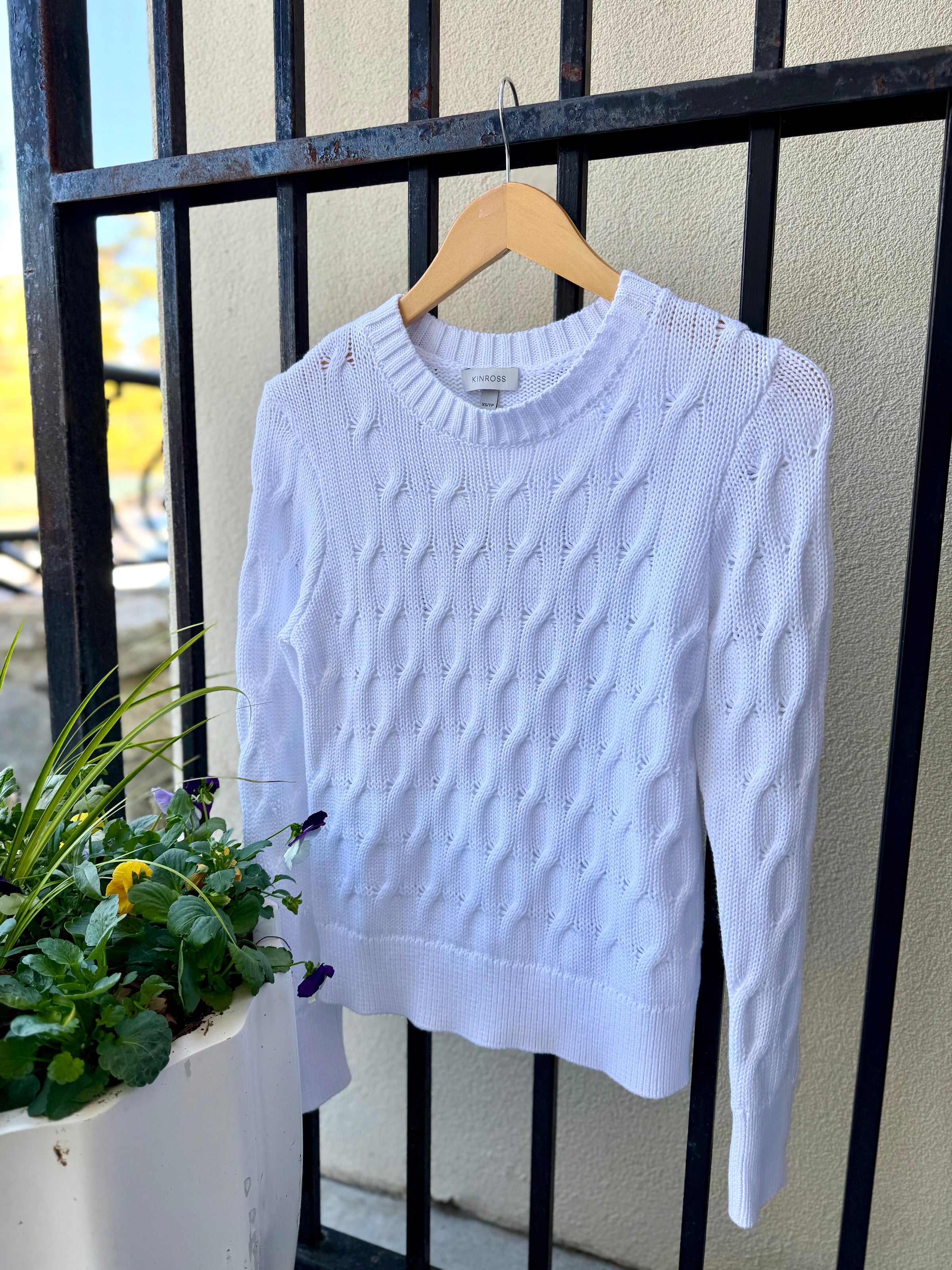 LRSG5-216-kinross-cashmere-stonewash-cable-knit-sweater-in-white-1