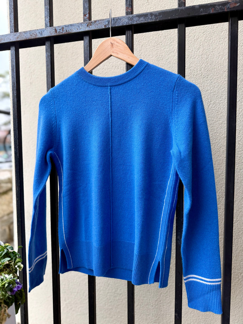 LSSC6-134-kinross-cashmere-pop-trim-crew-neck-sweater-in-royal-1