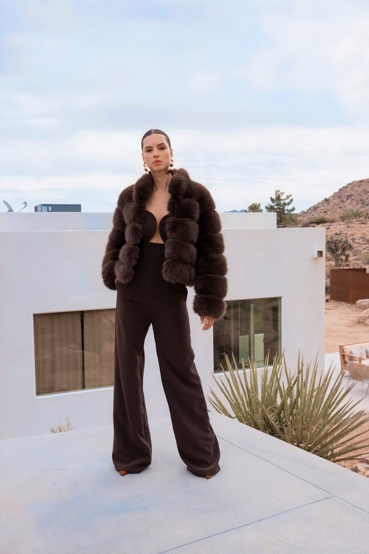 Lisa-Maree-elevated-evenings-faux-fur-jacket-brown-1