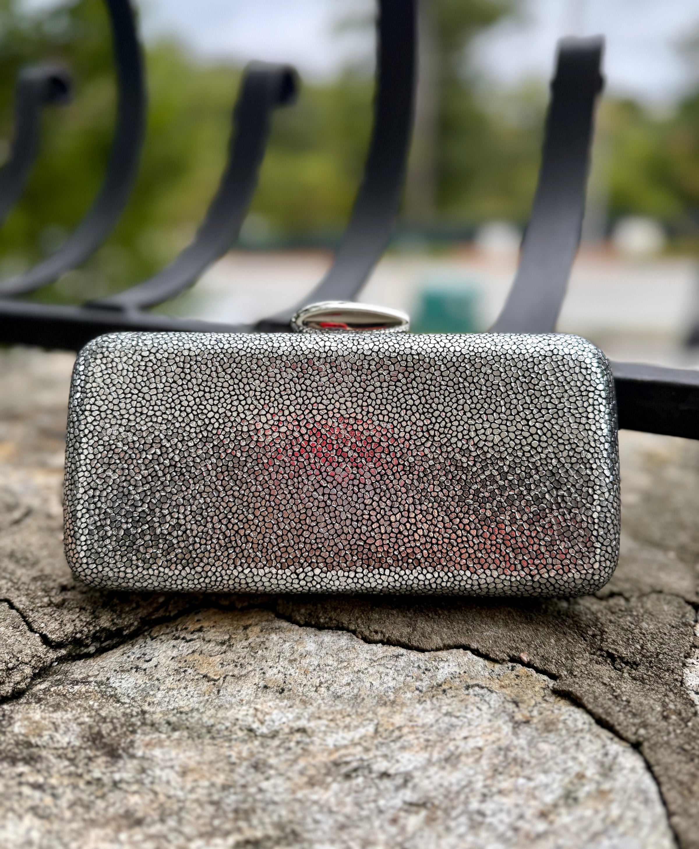 Luiza SILV-dolce-vita-luiza-clutch-in-silver-1