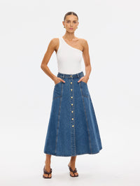 M222DRIBLU-kivari-rita-denim-short-in-drift-blue-1