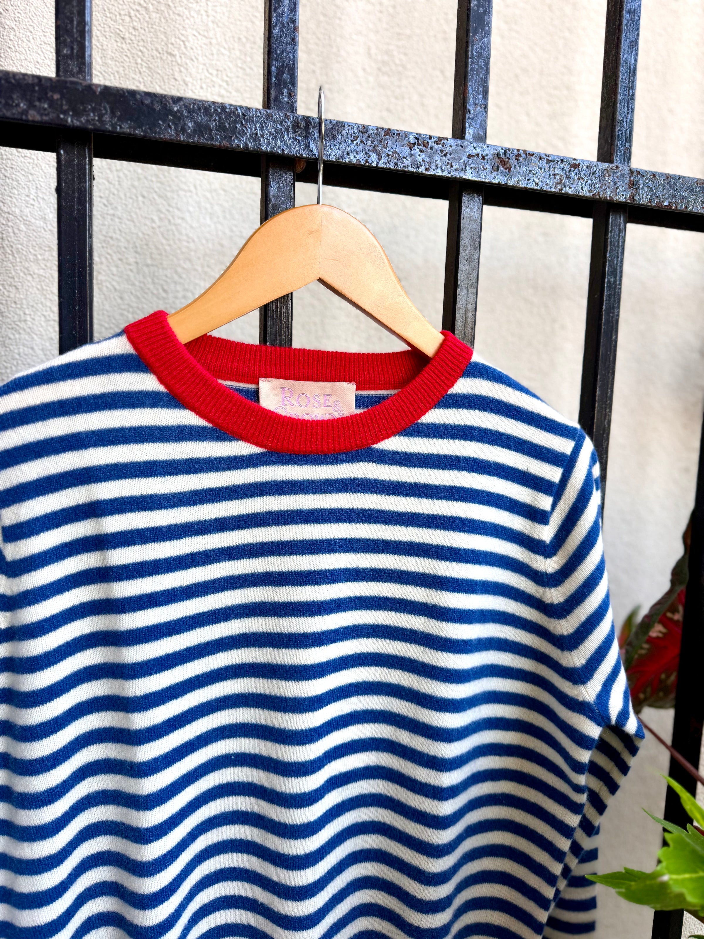 MCM5029X-rose-and-crown-stripe-cashmere-sweater-in-lipstick-1