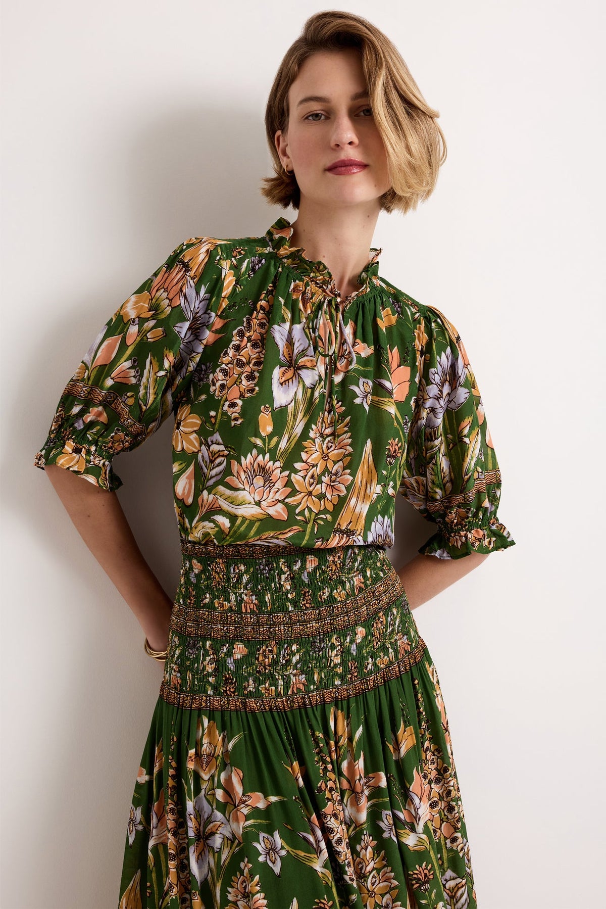 Marie-Oliver-Billie-Blouse-Greenhouse-01