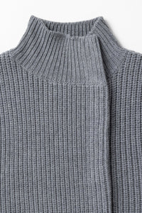 N108CS-new-form-perspective-chunky-stitch-reversible-sweater-vest-in-zinc-1