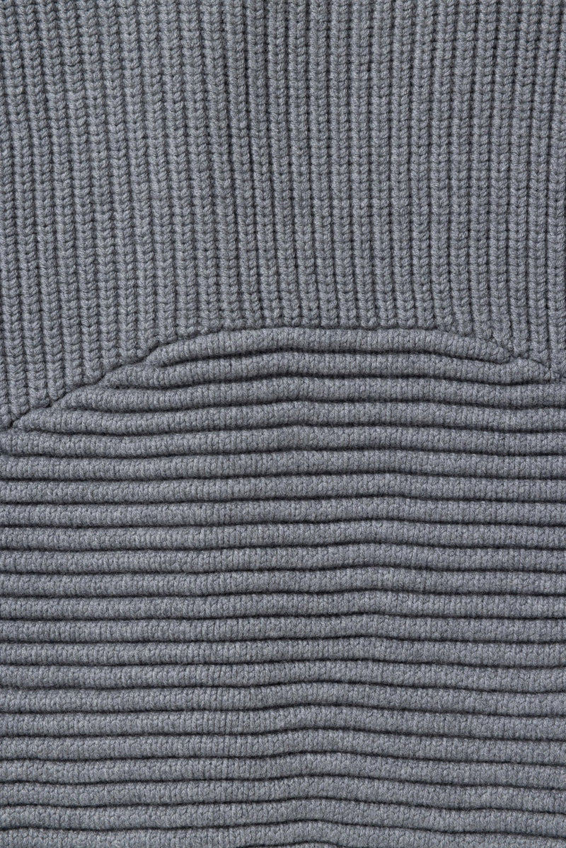 N108CS-new-form-perspective-chunky-stitch-reversible-sweater-vest-in-zinc-1