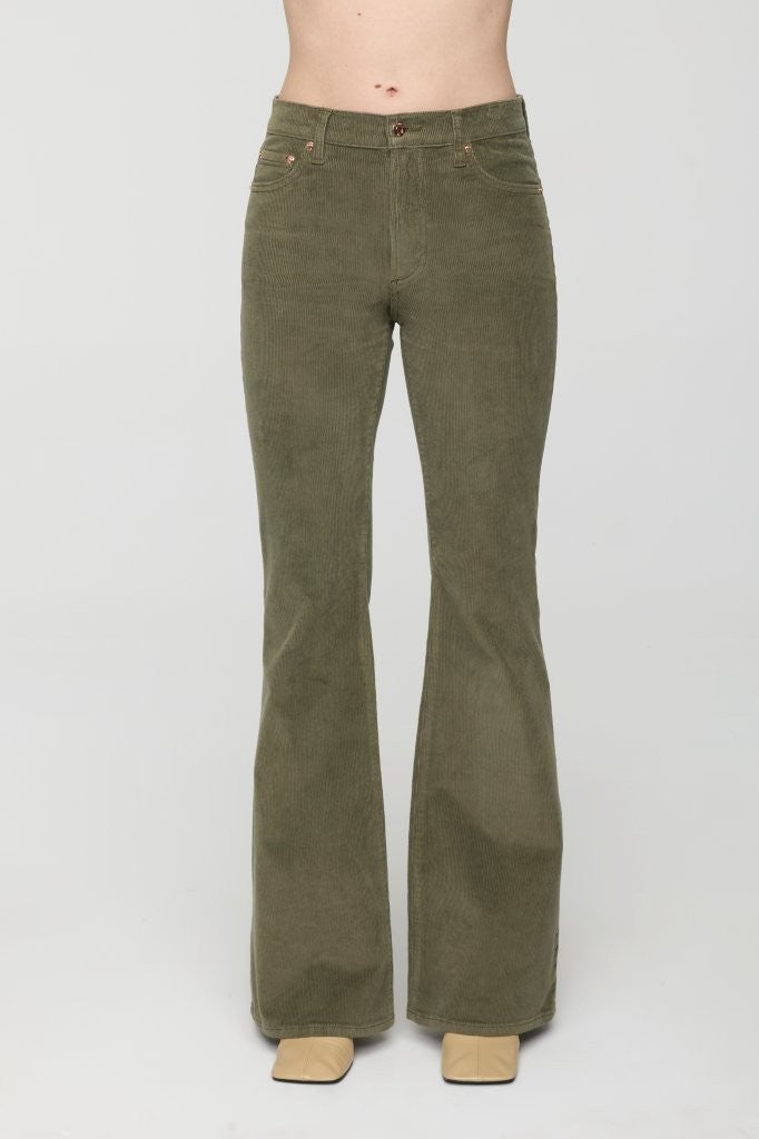 P00016107-DJ-Pistola-kinsley-mid-rise-corduroy-flare-pant-sequoia-1