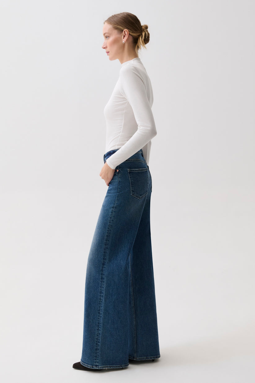 P00016530-QL-pistola-vivian-mid-rise-wide-leg-jean-in-sea-haze-1
