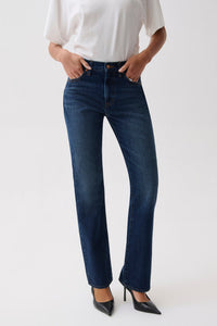 P00016540-RL-pistola-dakota-high-rise-bootcut-denim-in-skyscaper-1