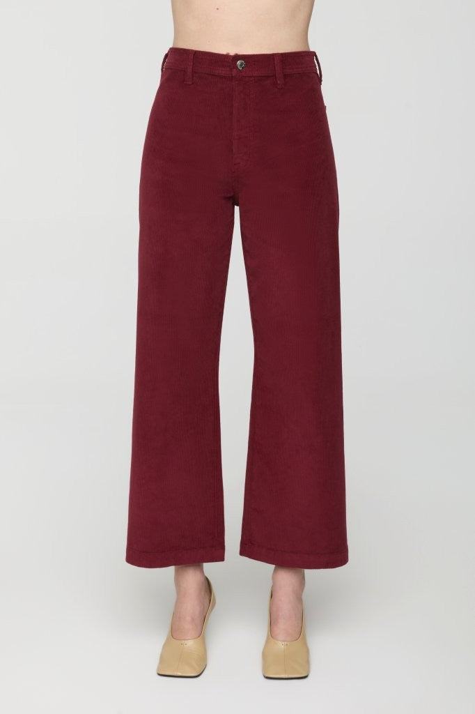 P00016584-DJ-Pistola-penny-high-rise-crop-corduroy-pant-deep-crimson-1