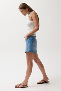 P00024100GO-pistola-aoki-short-in-hidden-gem-1