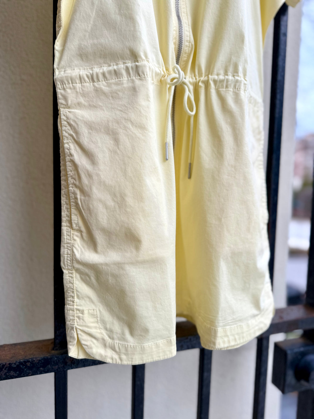 P00071140RF-pistola-meg-dress-in-lemonade-1