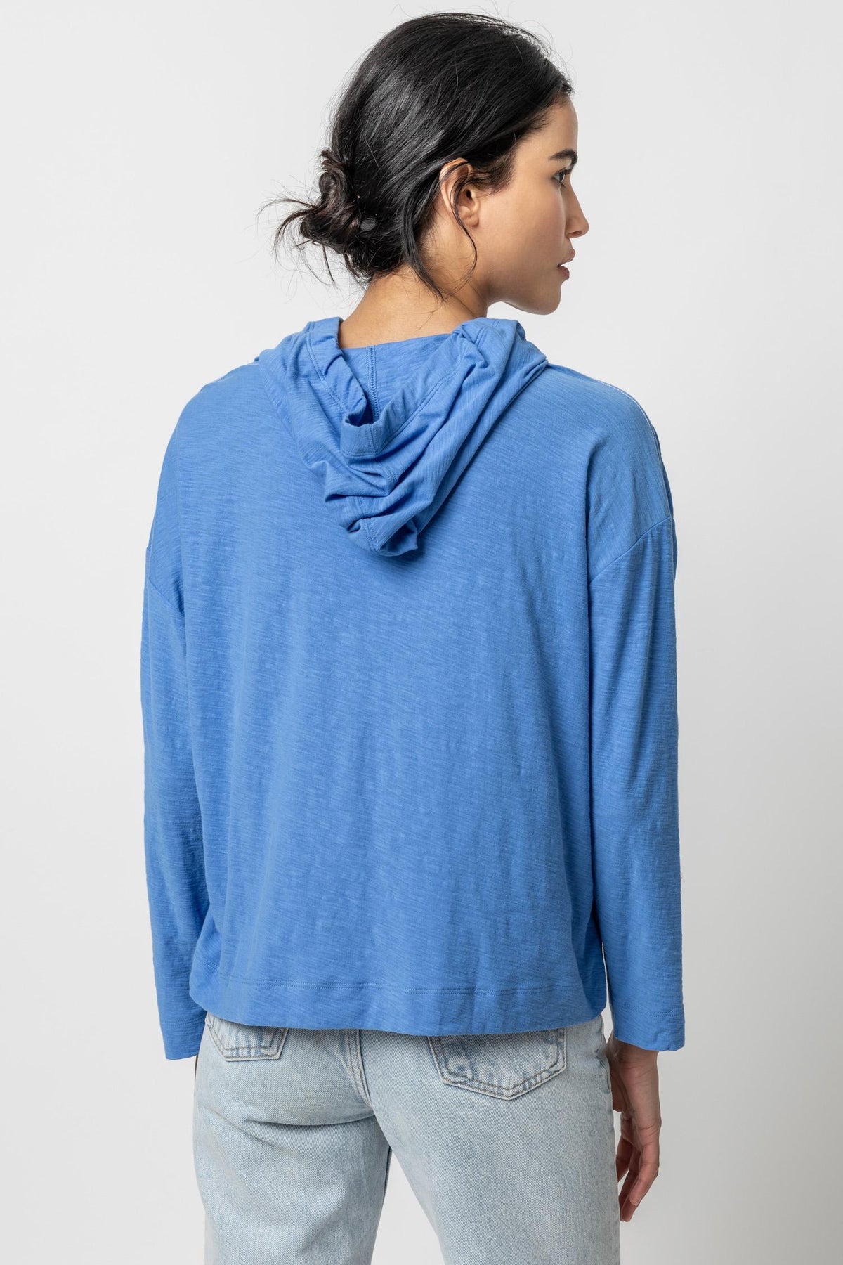Relaxed Hoodie Tee in Baltic Blue