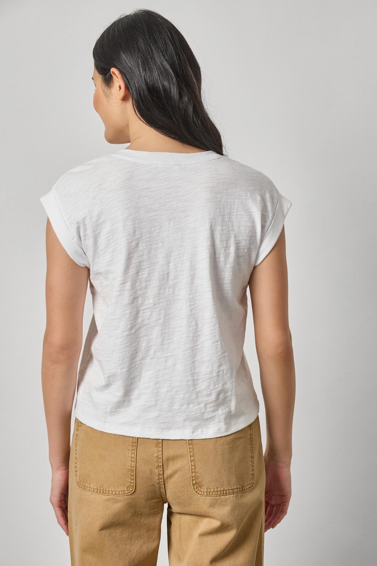 PA3343-cuff-sleeve-v-neck-tee-in-white-2