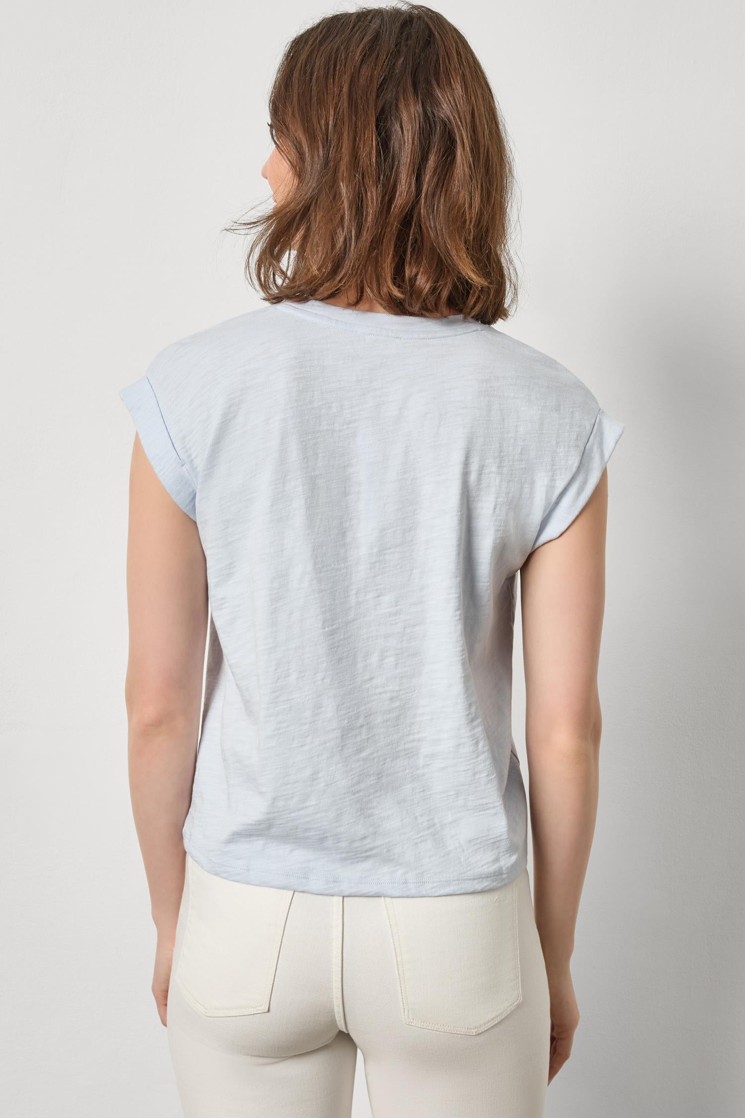 PA3343-lilla-p-cuff-sleeve-v-neck-in-glass-2