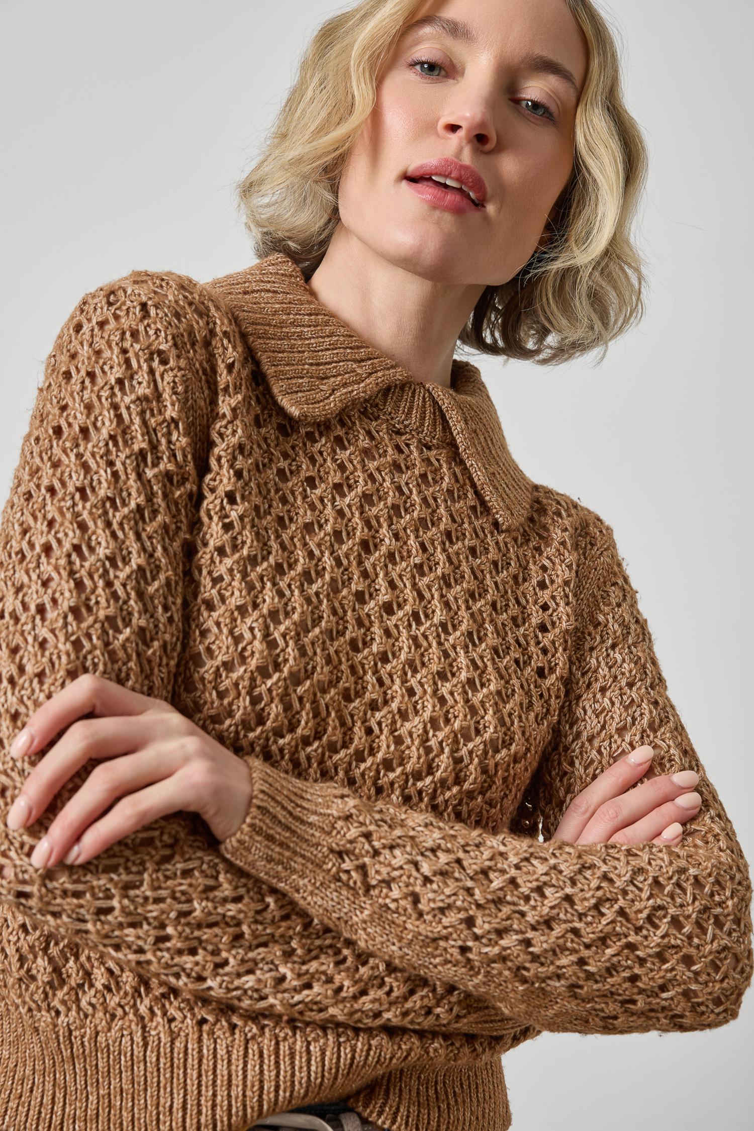 PA3589-lilla-p-textured-polo-sweater-in-hazelnut-1