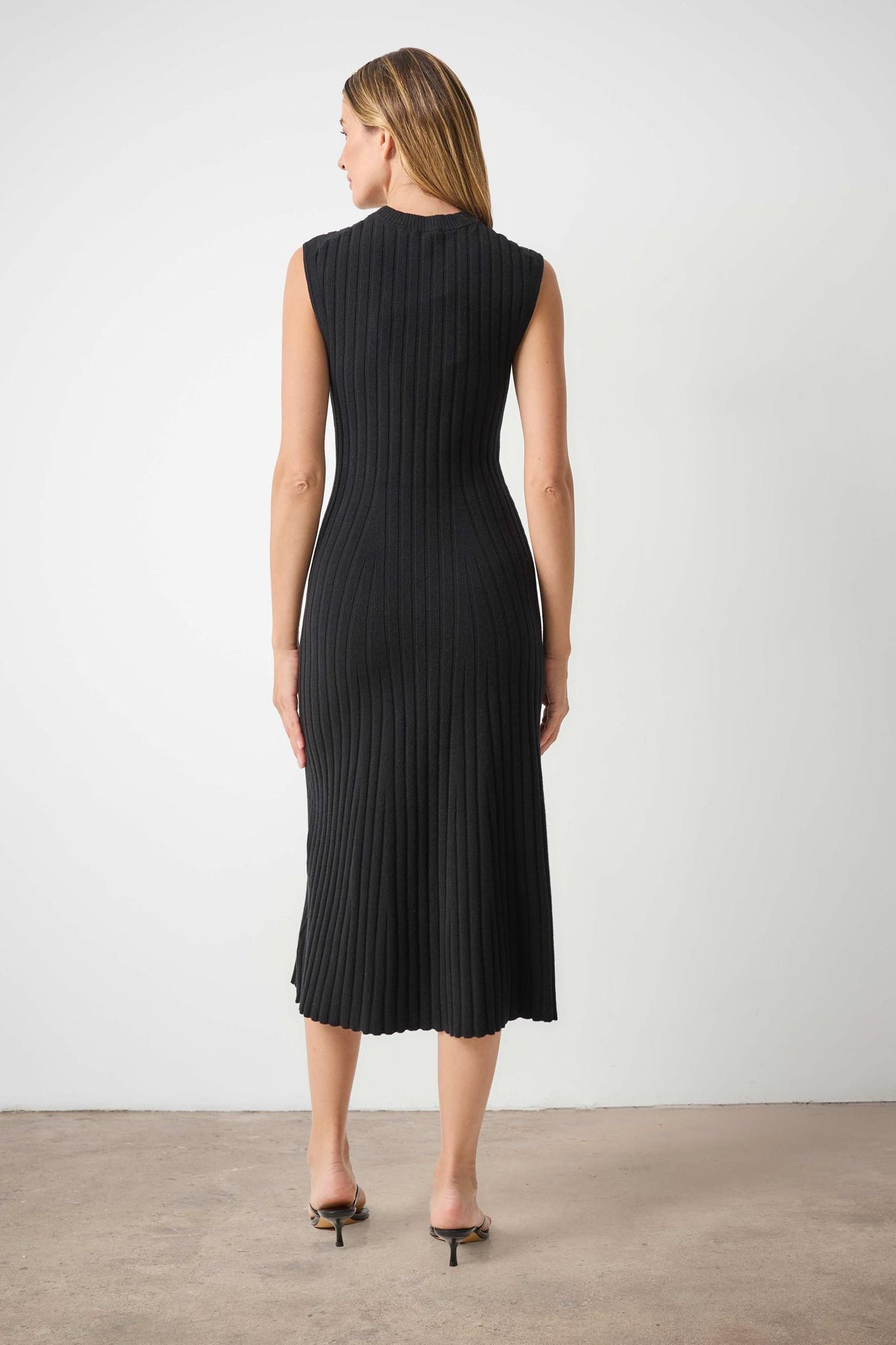 PA3715-lilla-p-midi-flare-dress-in-black-1